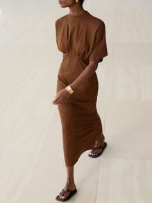 Aveloria Modichic 新款优雅高端浪漫女士法式修身腰圆领鱼尾下摆连衣裙 - 棕色 - 查看 3