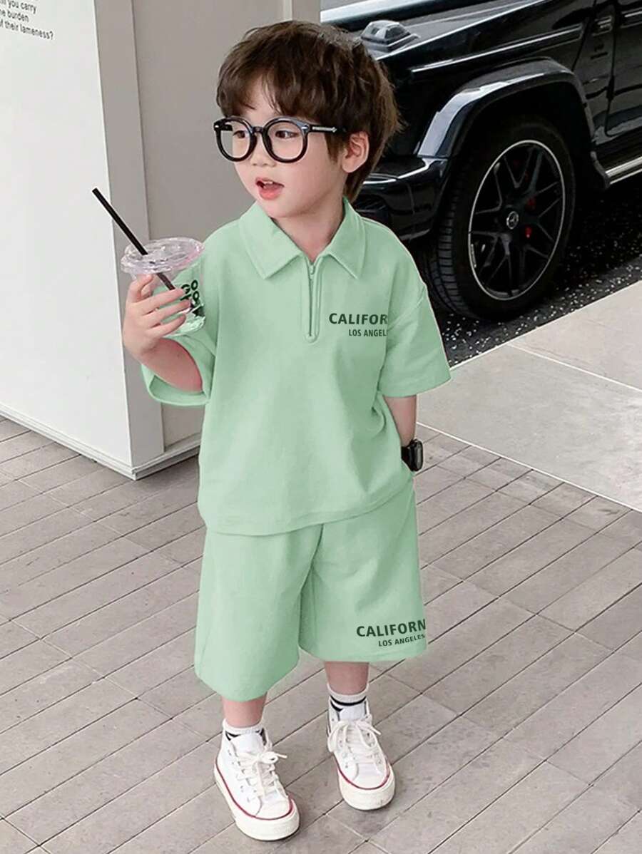 Zikori Little Byeori 两件套男童舒适休闲日常时尚套装,可爱百搭,简约风格,日韩风,宽松版型,翻折拉链设计,粉色短袖针织上衣,Polo衫,衬衫短裤套装,适合春夏季节、日常生活、运动、校园、聚会、节日、演出、摄影、返校季等场合。 - 薄荷綠 - 查看 1