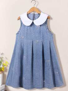 Novo Vestido Denim Infantil Feminino Sem Mangas com Colarinho Peter Pan e Bordado de Borboleta, Vestido Infantil