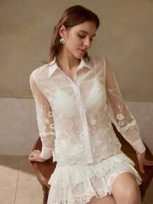 MOTF PREMIUM 刺绣花卉图案透视衬衫（不含胸罩） - 白色 - 查看 7