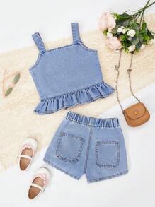 Conjunto de 2 piezas de niña joven de mezclilla: top sencillo + pantalones cortos vaqueros. Conjunto de 2 piezas de niña joven elegante y lindo: blusa de tirantes y pantalones cortos vaqueros bordados - Azul lavado medio - Ver 3
