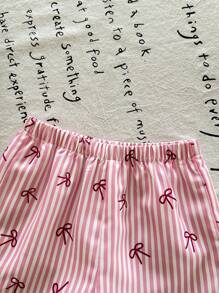 SHEIN LMoss Kids Babygirl 可爱夏日度假花卉印花吊带上衣和松紧腰短裤套装