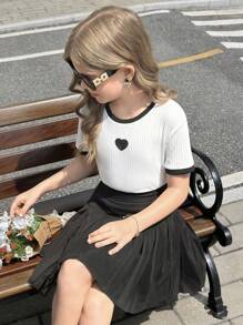 Tween Girl 2-Piece Set: Fitted Heart Patch Contrast Color Short Sleeve T-Shirt And Pleated Mini Skirt, Back To School - Black and White - View 2