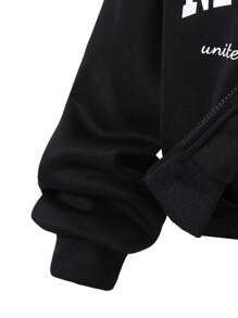 SHEIN ChillGRL Conjunto de 3 piezas para preadolescentes: Chaqueta con capucha con cremallera de felpa y estampado de nombre de lugar, camiseta de manga corta a juego con estampado de nombre de lugar y pantalones de pierna acampanada de felpa - Negro - Ver 4