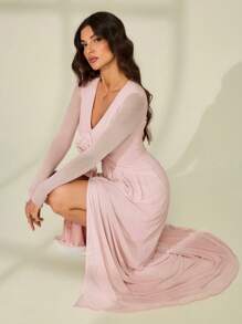 SHEIN Tall Nuevo vestido elegante con volantes, lazo decorativo, flores 3D, y escote profundo en V de malla sexy - Rosa - Ver 3