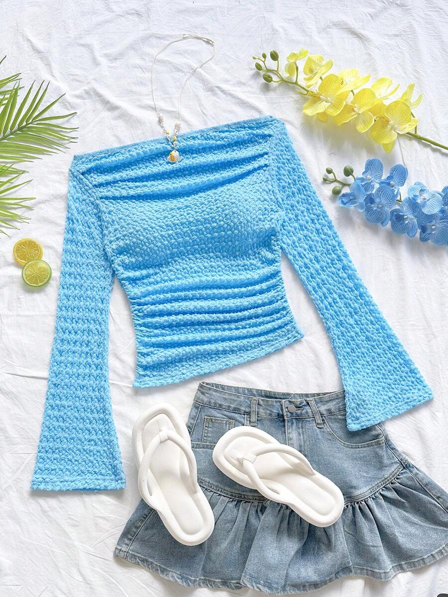 Soleia 浅蓝色纹理针织面料单肩褶皱喇叭袖修身休闲度假上衣，适合女士，波西米亚风，度假，钩针编织，亚麻，纹理 - 淺藍色 - 查看 1