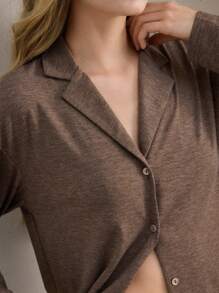 Ocili Ocili Conjunto de pijama con cuello de solapa y botones adelante