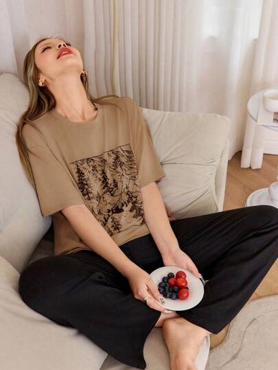 SHEIN 个性创意印花灰色圆领宽松短袖T恤和黑色直筒裤套装女士睡衣套装棕色睡衣套装夏季女士睡衣套装女士睡衣套装睡衣套装