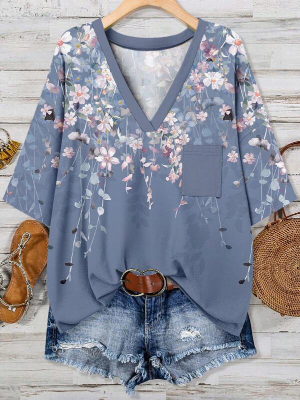 EMERY ROSE Casual Loose Floral Gradient Print V-Neck Short Sleeve T-Shirt For Plus Size Women, Suitable For Summer Beach Floral Blouses For Women Blue Floral Top