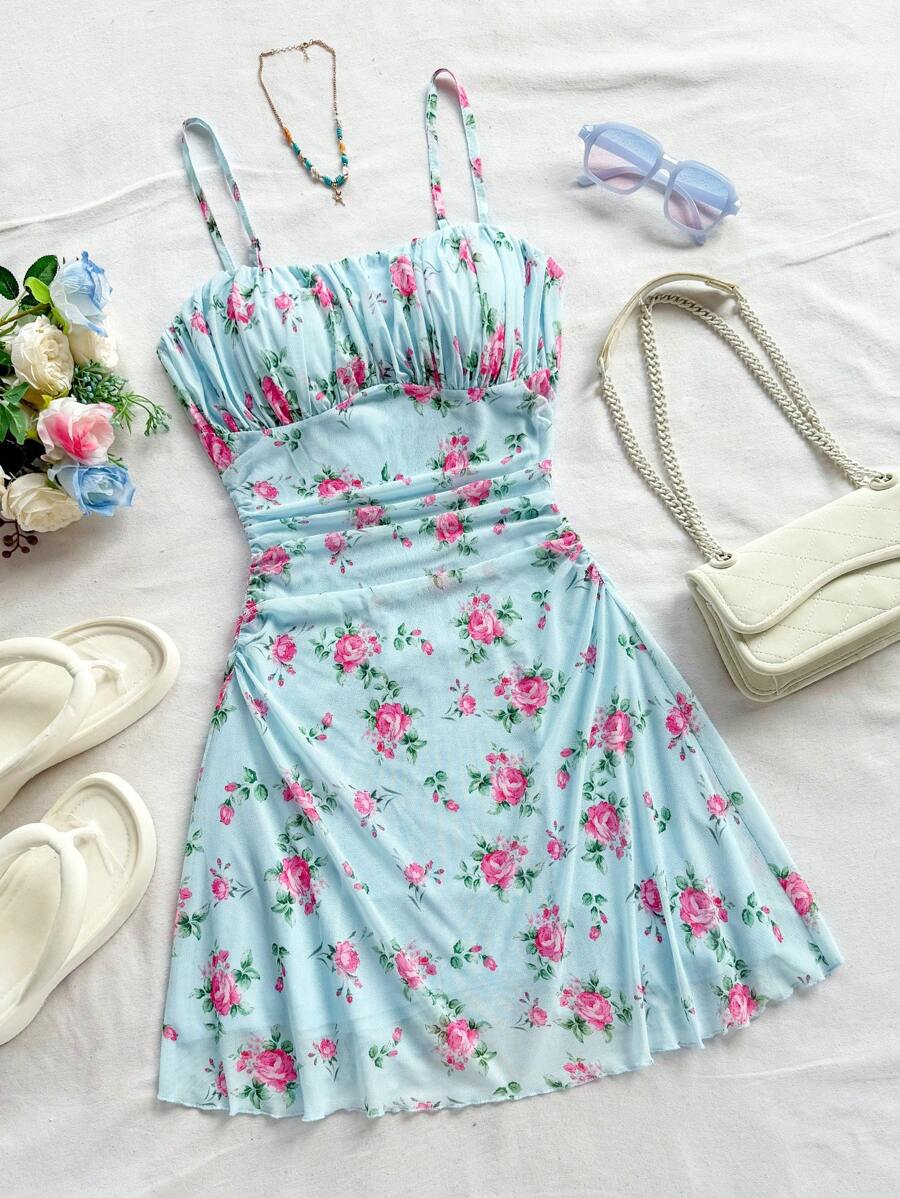 Soleia 女士节日碎花粉色浪漫细肩带 A 字迷你连衣裙，适合派对、约会、情人节、复活节、狂欢节、海滩巡游、下午茶、春夏时尚 - 彩色 - 查看 1