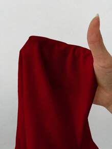 Flirla 女式纯色褶饰不对称下摆修身无袖上衣