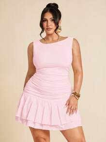 SHEIN BAE 加大码 Curve 女式无袖纯色白色紧身褶皱迷你双层褶皱连衣裙，适合夏季、秋季/冬季，鼠尾草绿色连衣裙