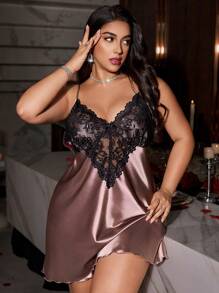 SilkySpell Plus Size Women Lace Patchwork Waist Hollow Sexy Cami Nightgown