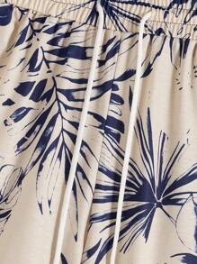 Manfinity RSRT 男士休闲椰子树印花背心和短裤套装，夏季沙滩装套装，舒适服装 - 彩色 - 查看 5