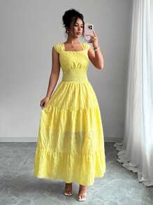 Elenzga A Summer Dress That Exudes An Elegant And Vacation-Like Charm And Makes One Look Slimmer