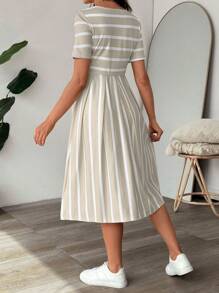 SHEIN Maternity Summer Casual Striped Short Sleeve Dress