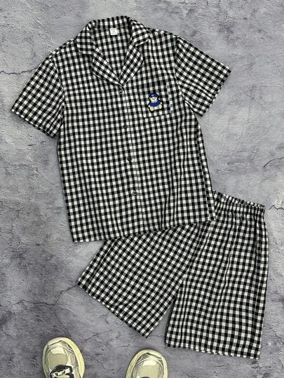 SHEIN Dozemod Kids Tween Boy Patch Pattern Bear Decor Turn-Down Collar Patch Front Short Sleeve & Shorts Loose Casual Woven Pajama Set, 2pcs
