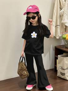 SHEIN Conjunto de 2 piezas de parte superior de manga corta con cuello redondo y pantalones, estilo minimalista casual para niña, apto para el verano - Negro - Ver 5