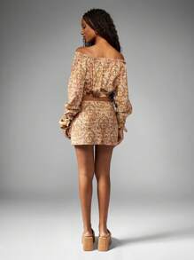 MISSGUIDED 花卉芭铎两件套露肩短款上衣迷你裙度假村海滩度假夏季服装波西米亚节日套装 - 彩色 - 查看 2