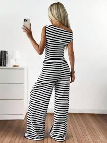 SHEIN EZwear 斯德哥尔摩风格机场女装不对称肩部黑白条纹针织休闲两件套 - 黑與白 - 查看 2