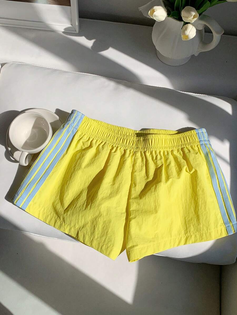 Comfortcana 女士黄色侧条纹松紧腰宽松休闲短裤，夏季