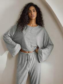 Ocili Conjunto de 2 piezas de mujer de bambú casual con cuello redondo, manga larga, top y pantalones para estar en casa y descansar. Cómodo y suave, ideal para vacaciones de verano. Detalles elegantes y acogedores, ropa de otoño e invierno.