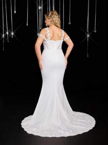 Glamrae Váy cưới ren chắp vá sang trọng cổ chữ V màu trắng lãng mạn cỡ lớn thêu hạt sang trọng eo xuyên thấu tôn dáng thon thả tinh tế 3D đính kết đuôi cá viền đuôi dài mới lạ, thích hợp cho bãi biển, bãi cỏ, nhà thờ, lễ cưới trong nhà - trắng - Xem 4