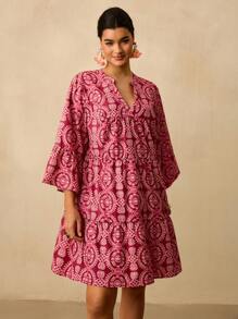 Travachic 大码假日休闲全印花喇叭袖连衣裙 - 紅色 - 查看 5