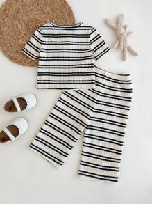 SHEIN Baby Mädchen Sommer Lässig Gestreiftes T-Shirt und Shorts Set