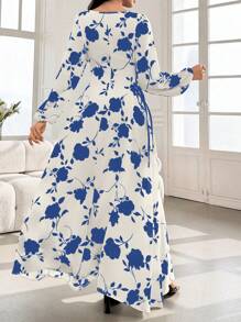 Modelyn Đầm họa tiết hoa cổ tròn tay đèn lồng dây rút bên hông phong cách Ả Rập - Màu xanh lam - Xem 4