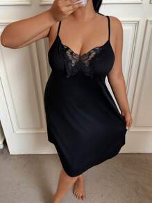 SHEIN Camisón informal de mujer sin mangas, con espalda abierta, bordado de mariposa de encaje y diseño sexy