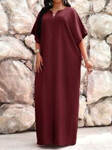 SHEIN Lady Herbst- und Winterarbeit Grünes Kaftankleid mit gekerbten Fledermausärmeln Kleider in Übergröße Urlaubsoutfits für Damen Strandoutfits für Damen Strandurlaub Strandkleid Hochzeitsgastkleid Damen Business Casual Damen Ballkleid, Maxikleid