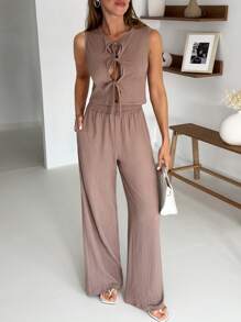 SHEIN Dames effen kleur 2-delige outfits Co-Ords strik voor of achter top mouwloze blouse en wijde broek casual lente zomer