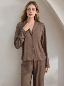Ocili Ocili Conjunto de pijama con cuello de solapa y botones adelante