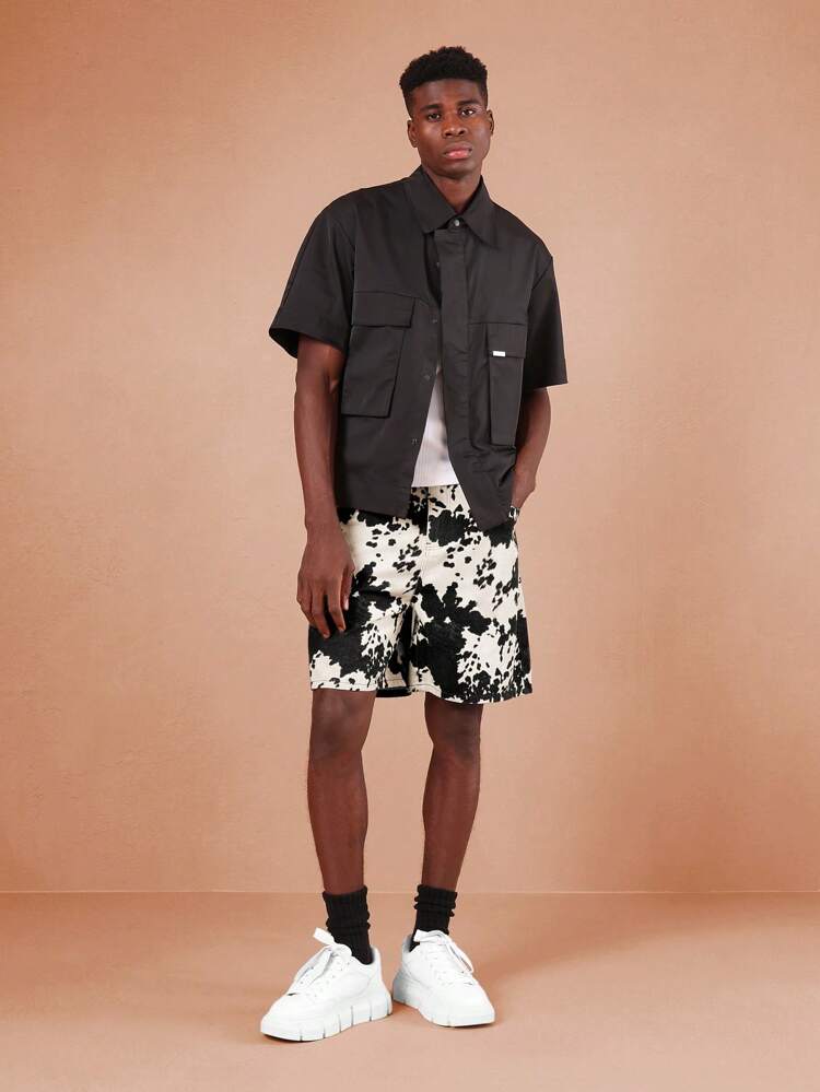 Wide Leg Twill Shorts With Cow Print Pattern