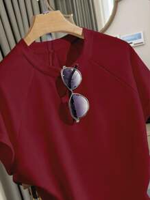 TrendSteals 2pcs Women Sets Raglan Sleeve Casual Loose Fit Short Sleeve T-Shirts - Burgundy - View 7