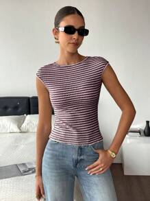 Siren Gaze 女士休闲条纹修身宽肩T恤，夏季 - 酒紅色 - 查看 3