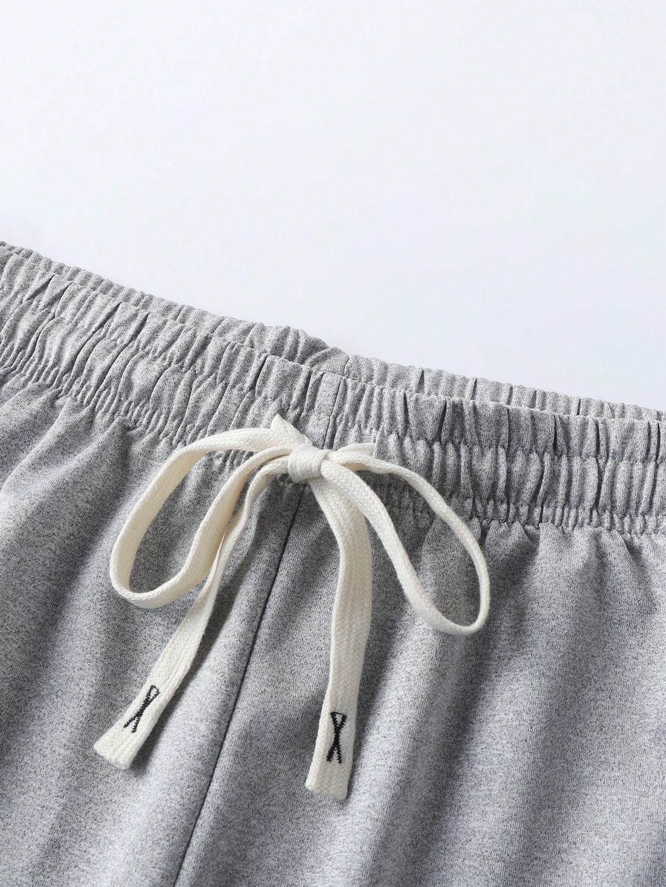 Manfinity Homme مجموعة تيشيرت كاجوال وشورت مطبوعة...