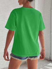 100%Cotton T-Shirt With Flower Embroidery, Round Collar, Pocket Details