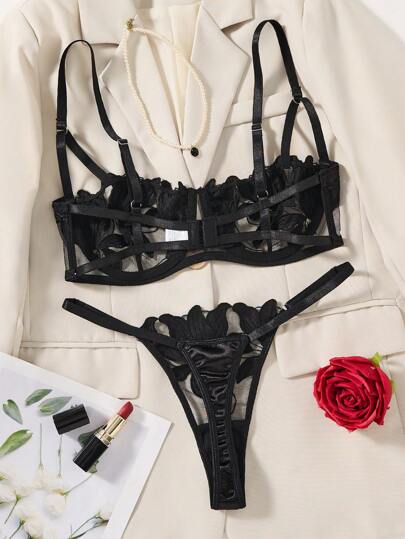 Esselle Verleidelijke Maple Leaf Kanten Semi Cup BH Slipje Set Butterfly Lingerie Cut Out Zwart Bloemen view 2