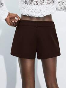 Maija 黑色超短时尚都市风女式短裤，简约百搭，适合外出、商务休闲、上学、办公、万圣节、秋季、圣诞节派对和新年等场合。