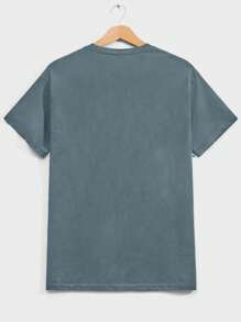 RueChic Camiseta de cuello redondo de manga corta con diseño de letra y ola para hombres