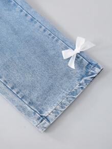 SHEIN ChillGRL 2件套女孩休闲日常通勤装，含蝴蝶结T恤和牛仔裤