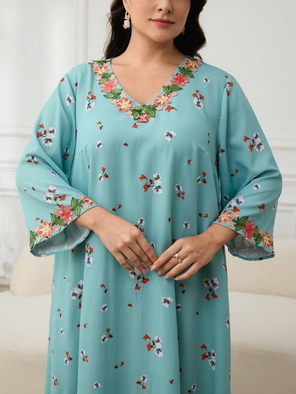 Al Najma Plus Size Women's Floral Print V-Neck 3/4 Sleeve Loose Fit Arabic Style Dress