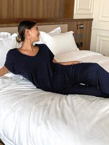 DAZY Bộ đồ ngủ 2 món tay ngắn và quần dài dáng rộng màu trơn, đồ mặc nhà thường ngày cho nữ, trang phục - Màu xanh hải quân - Xem 4