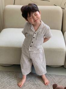 Hapijoa Conjunto de pijamas de manga curta com gola listrada casual para meninos, 2 peças, roupas de verão para casa