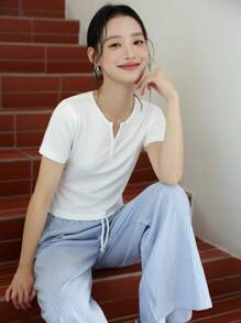 青少年和娇小女孩纽扣柔软舒适T恤和条纹束腰宽松长裤休闲家居服套装 - 藍白色 - 查看 4