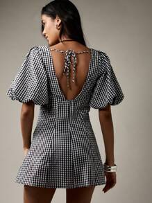 MISSGUIDED Puff Sleeve Button Down Mini Dress Gingham Print Sweetheart Neckline Cottage Core Prairie Style Summer Party Casual Tea Dress - Black and White - View 2