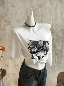 SHEIN Essnce Áo thun tay ngắn hở vai in hình mèo đen trắng cổ điển dành cho nữ, giản dị và tối giản - Nhiều màu - Xem 5