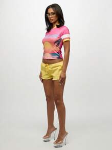 SUMWON WOMEN 迈阿密海滩半拉链赛车风格短款上衣数码印花日落场景海景夏季休闲复古棕榈树度假俱乐部海岸节日半袖